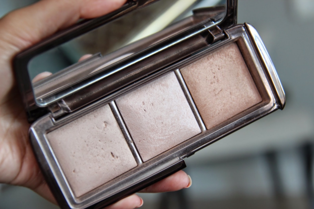 How to use hourglass ambient 2025 lighting powder